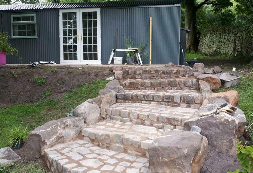 ホテル The Owl Hoot