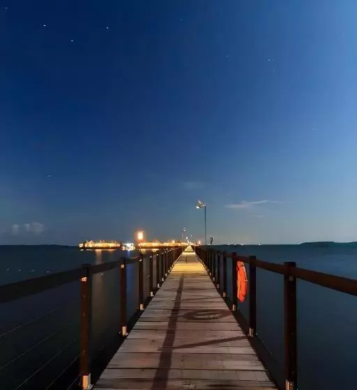 Kiki Beach Resort, Batam