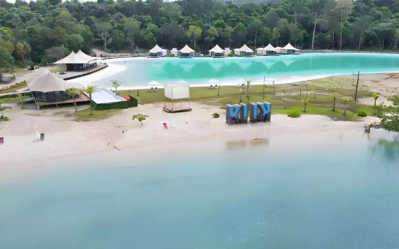 Kiki Beach Resort, Batam