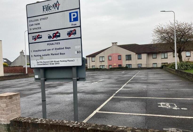 פנסיון 30 College Street, Buckhaven, Leven, Fife, Ky81jx