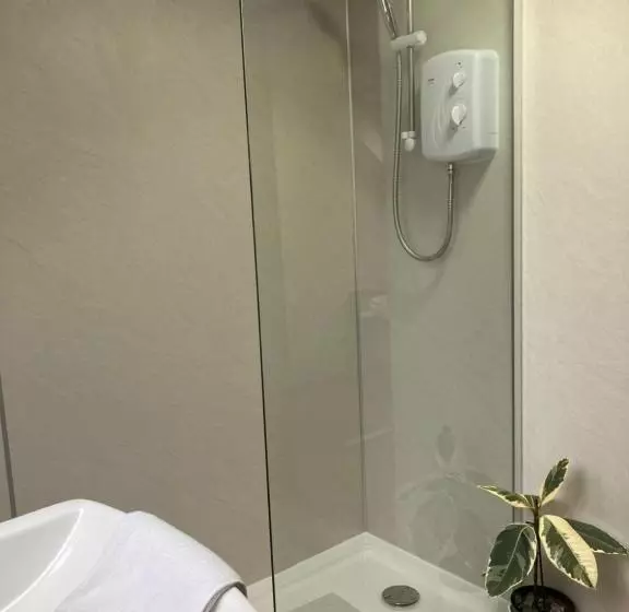 Majatalo 30 College Street, Buckhaven, Leven, Fife, Ky81jx