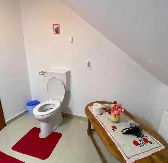 ペンション Casa Harpes