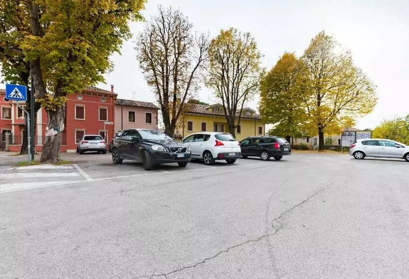 ペンション Guest House La Sosta