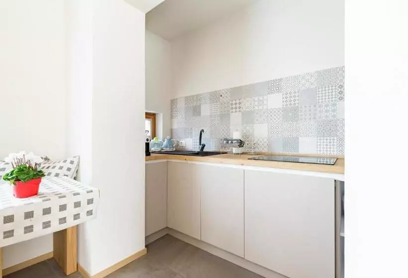 ペンション Guest House La Sosta