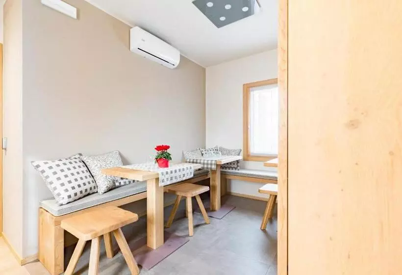 ペンション Guest House La Sosta