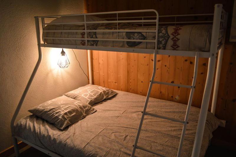 膳宿费 L Ecureuil