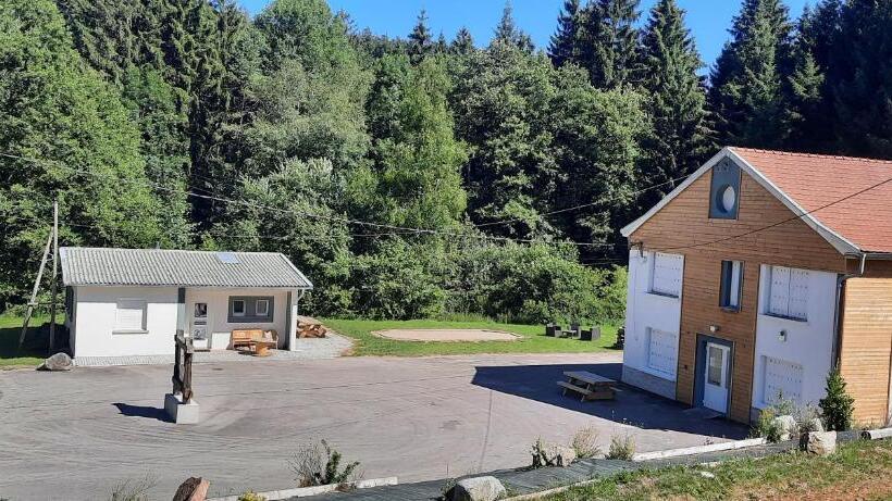 膳宿费 L Ecureuil