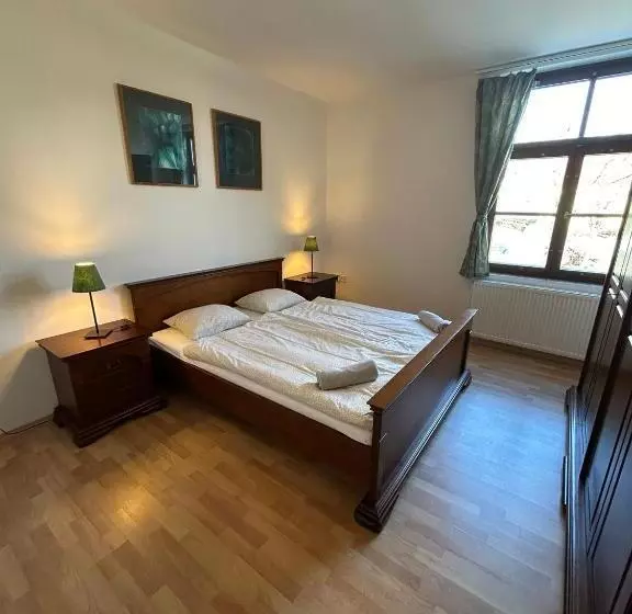 Majatalo Penzion Maják