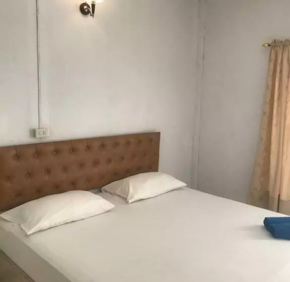 リゾートホテル สวนไผ่รีสอร์ท