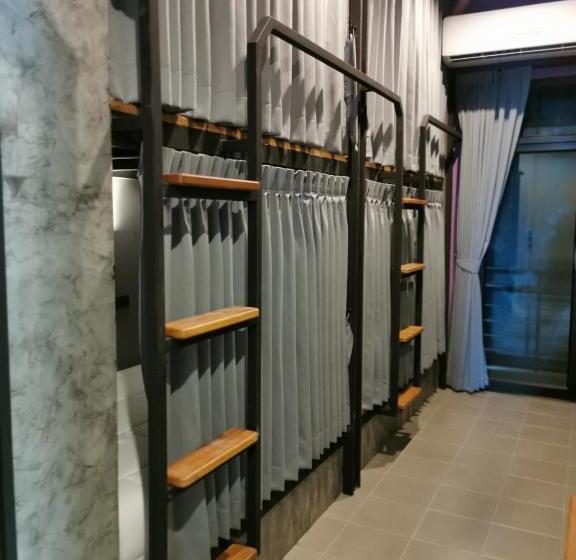 The 8 Hostel Buriram