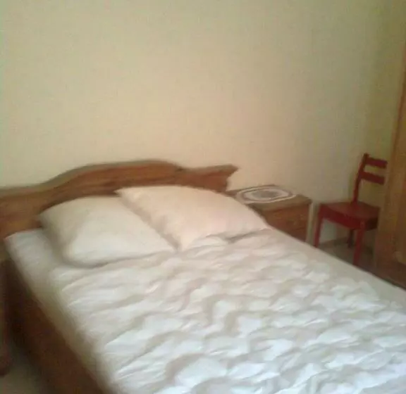 Retkeilymaja Gasthof Weingut Brand Walter