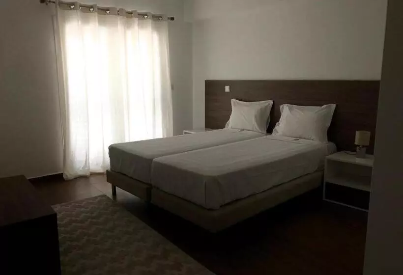 ユースホステル Marqueses De Ferreira