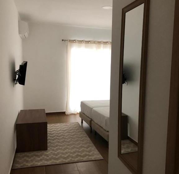 הוסטל Marqueses De Ferreira