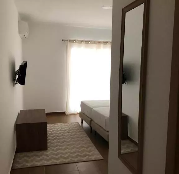 ユースホステル Marqueses De Ferreira