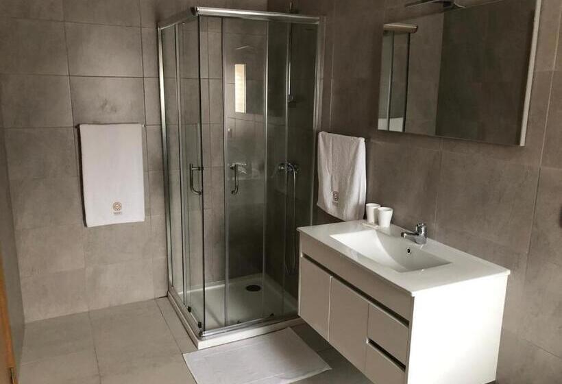 הוסטל Marqueses De Ferreira