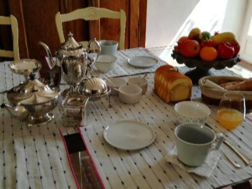 ベッドアンドブレックファースト Atelier Aux Dimes