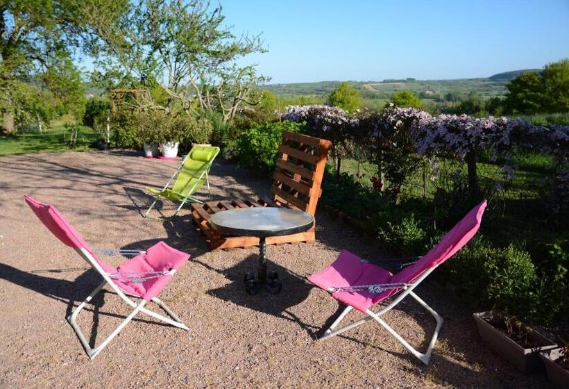 住宿加早餐  Chambre D Hôtes Chez Léon Pour 1 à 4 Personnes