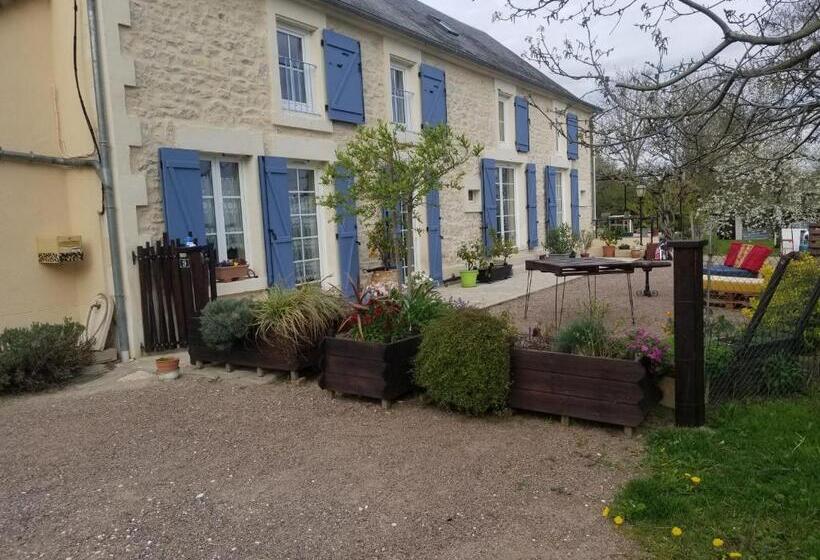 住宿加早餐  Chambre D Hôtes Chez Léon Pour 1 à 4 Personnes