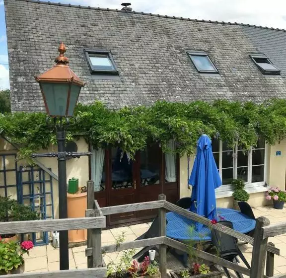 Aamiaismajoitus (B&B) Cottage Les Glycines