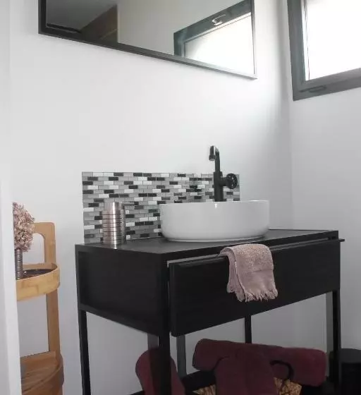 ベッドアンドブレックファースト Happy & Relax