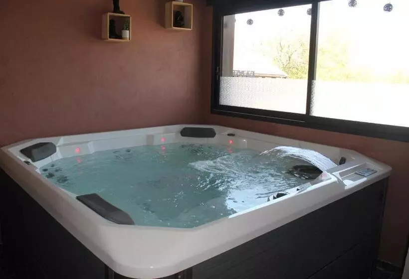 ベッドアンドブレックファースト Happy & Relax