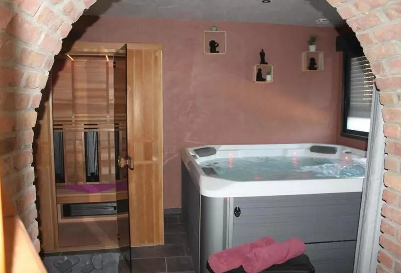 ベッドアンドブレックファースト Happy & Relax