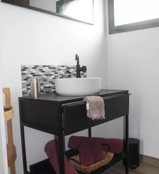 ベッドアンドブレックファースト Happy & Relax