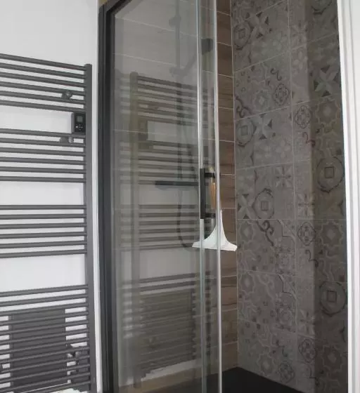 ベッドアンドブレックファースト Happy & Relax