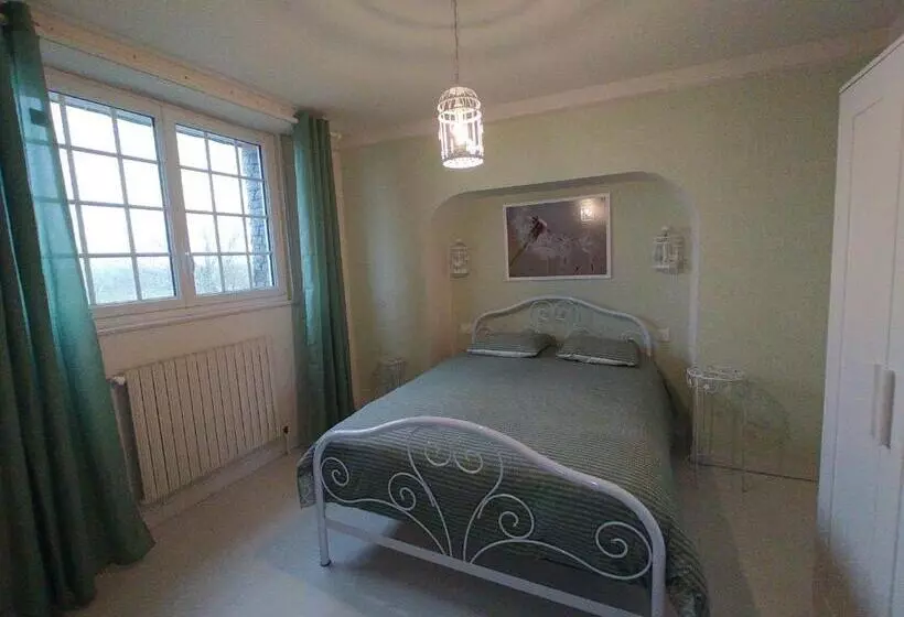 Aamiaismajoitus (B&B) Les Chambres De Kerchelgen