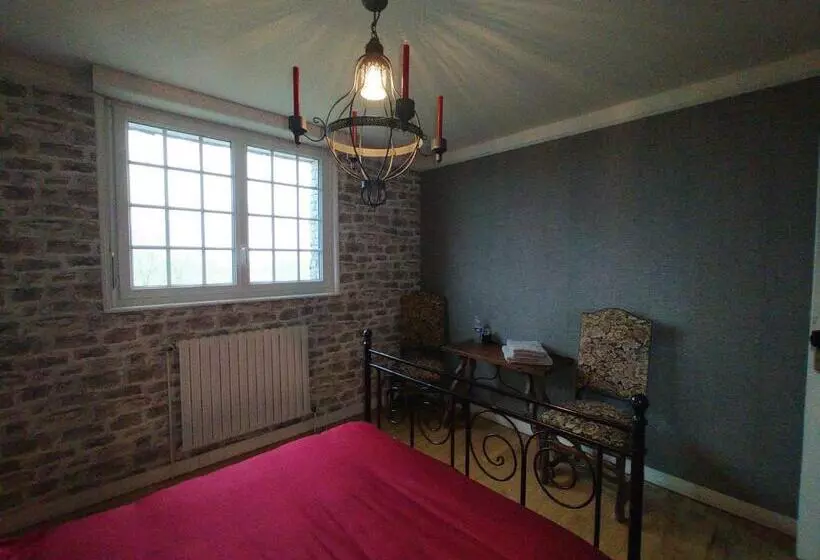 Aamiaismajoitus (B&B) Les Chambres De Kerchelgen