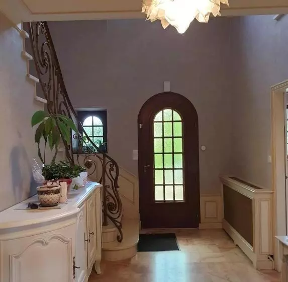 Aamiaismajoitus (B&B) Les Chambres De Kerchelgen