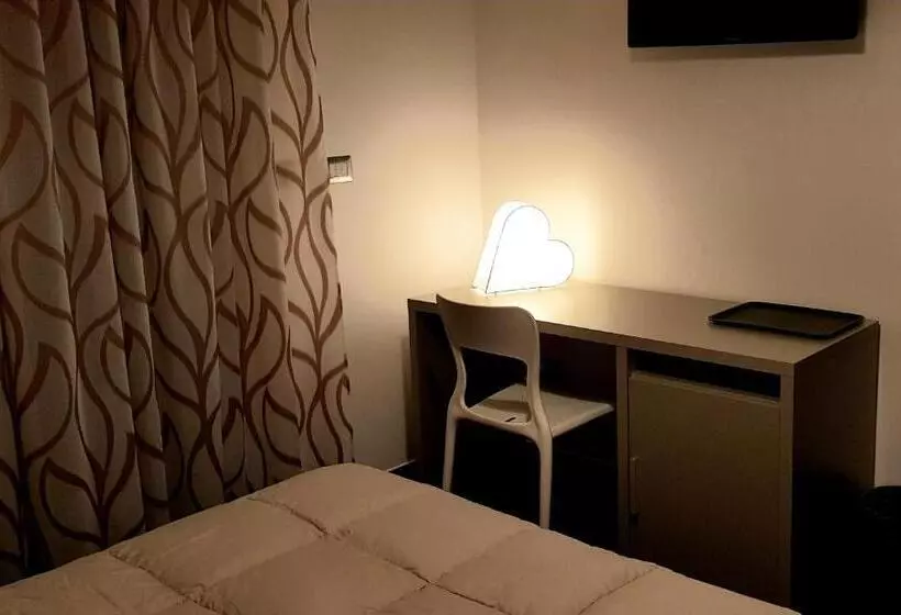 ベッドアンドブレックファースト Rajas