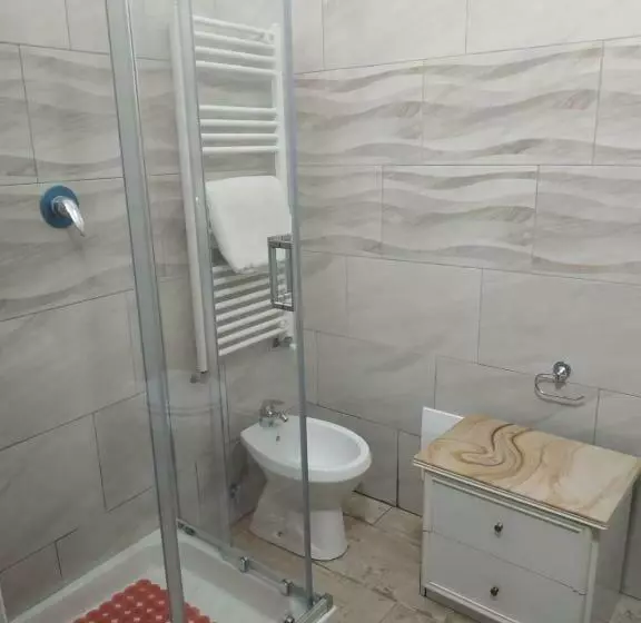 Aamiaismajoitus (B&B) To & Gi