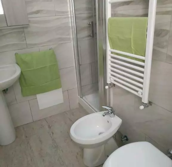 Aamiaismajoitus (B&B) To & Gi