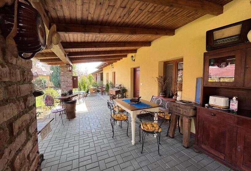 Bed and Breakfast Villafilippa