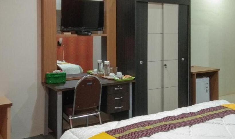 Edhotel Kusuma Atambua Mitra Reddoorz