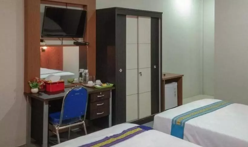 Edhotel Kusuma Atambua Mitra Reddoorz