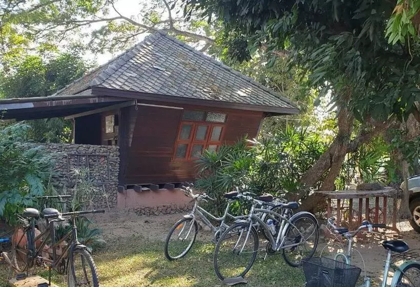 ホテル จำค่า ชาเลท์ บ้านพักสวนเกษตร