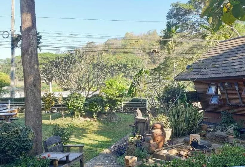 ホテル จำค่า ชาเลท์ บ้านพักสวนเกษตร