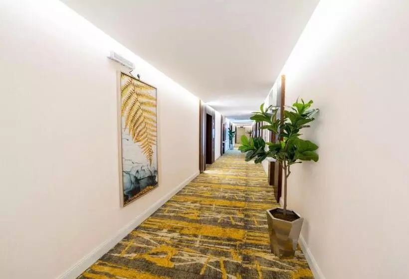 Hotelli Garden Millennium