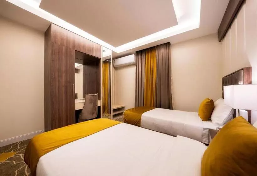 Hotelli Garden Millennium