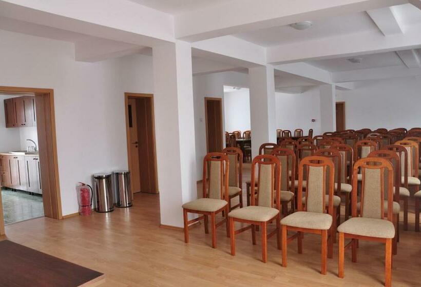 בית מלון כפרי Oras Zlatna