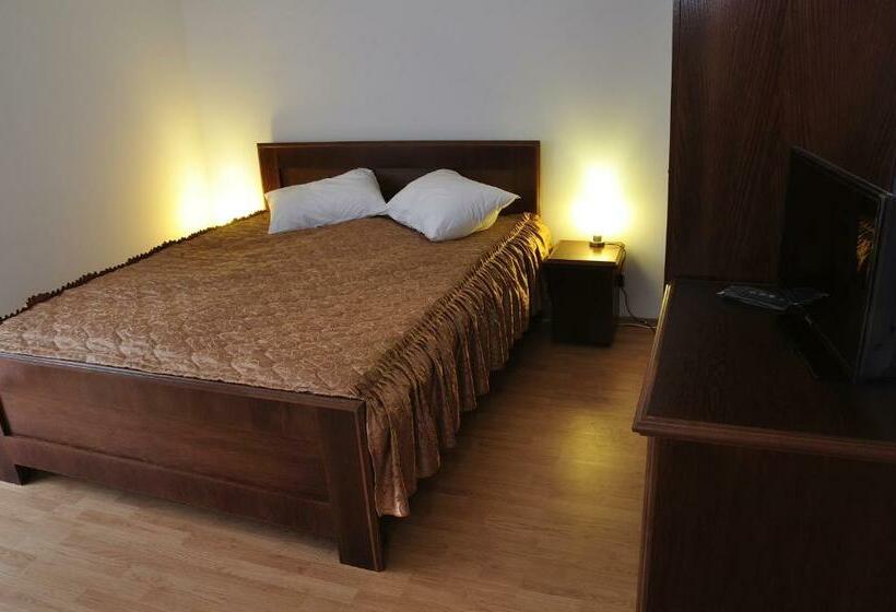 בית מלון כפרי Oras Zlatna