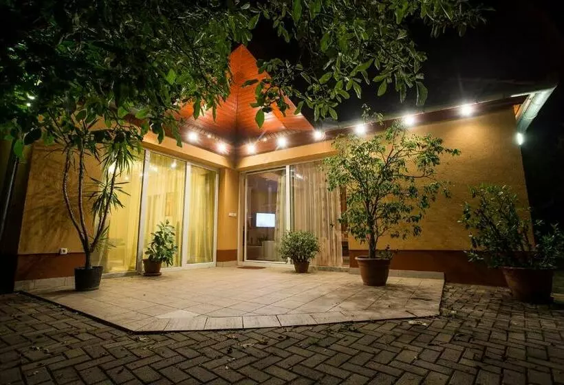 Nyirfa Apartmanház Döröske