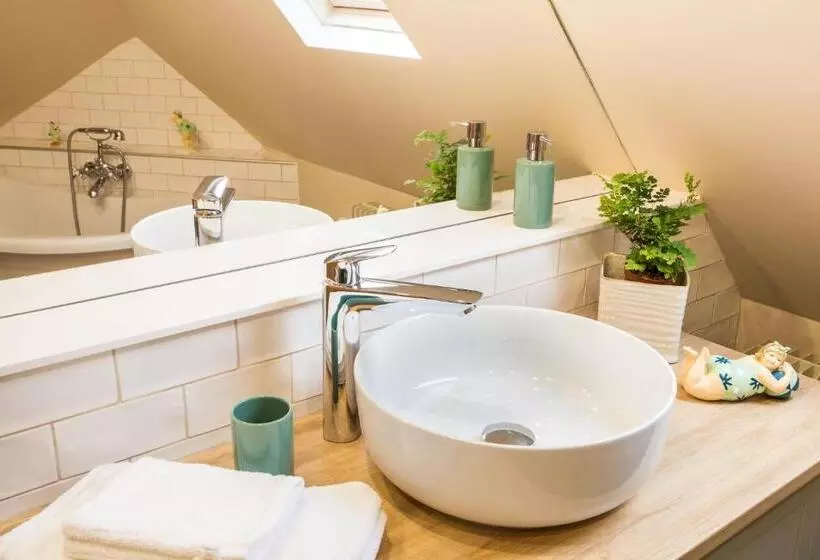 ペンション Au Souffle De Vert