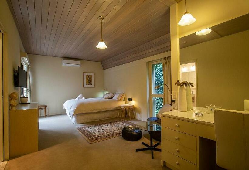 ペンション Cygnet, Studio On Sturt