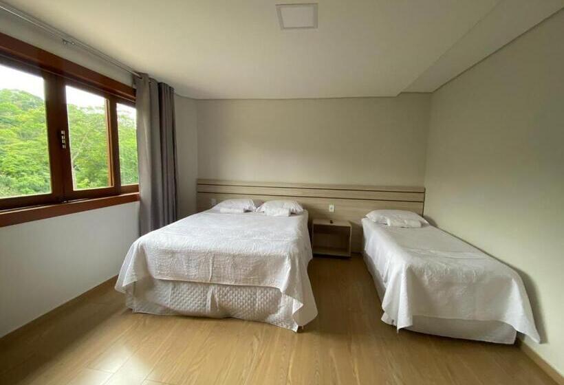 Pension (Hôtel basse catégorie) Katuny Pousada E Eventos