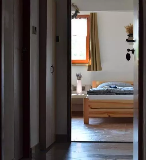 Majatalo Ubytování U Valašských Ponožek