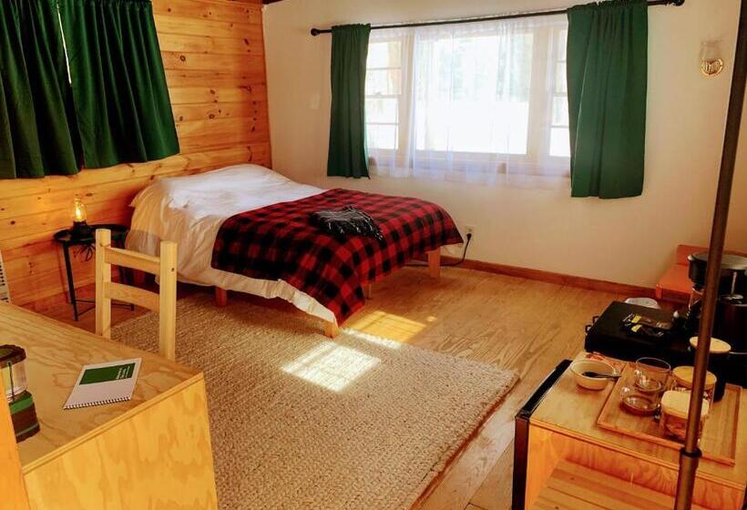 The Lorca Adirondacks Motel