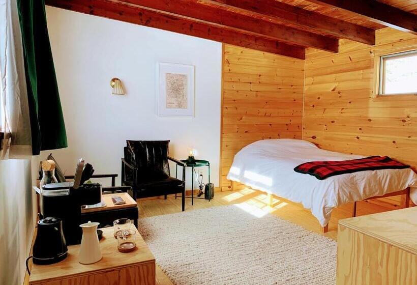 The Lorca Adirondacks Motel